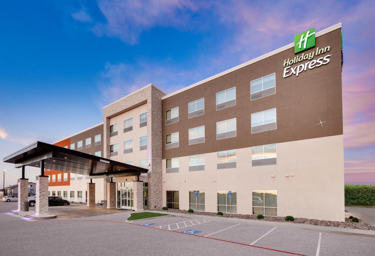 Express - By Ihg 3*